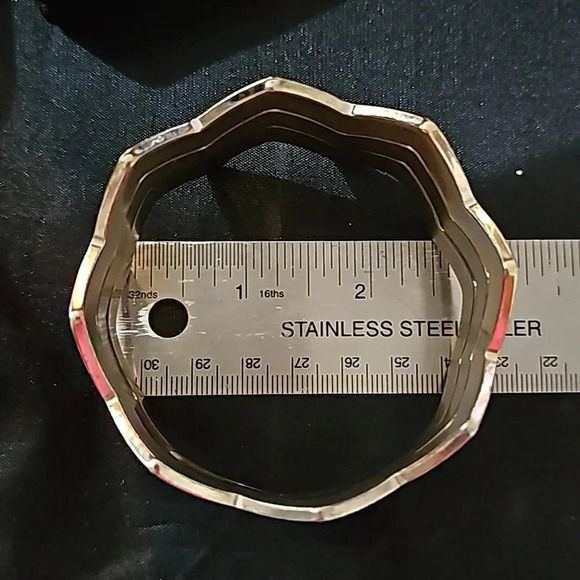 Stacking Zigzag Bracelet Red/Gold - Picture 6 of 6